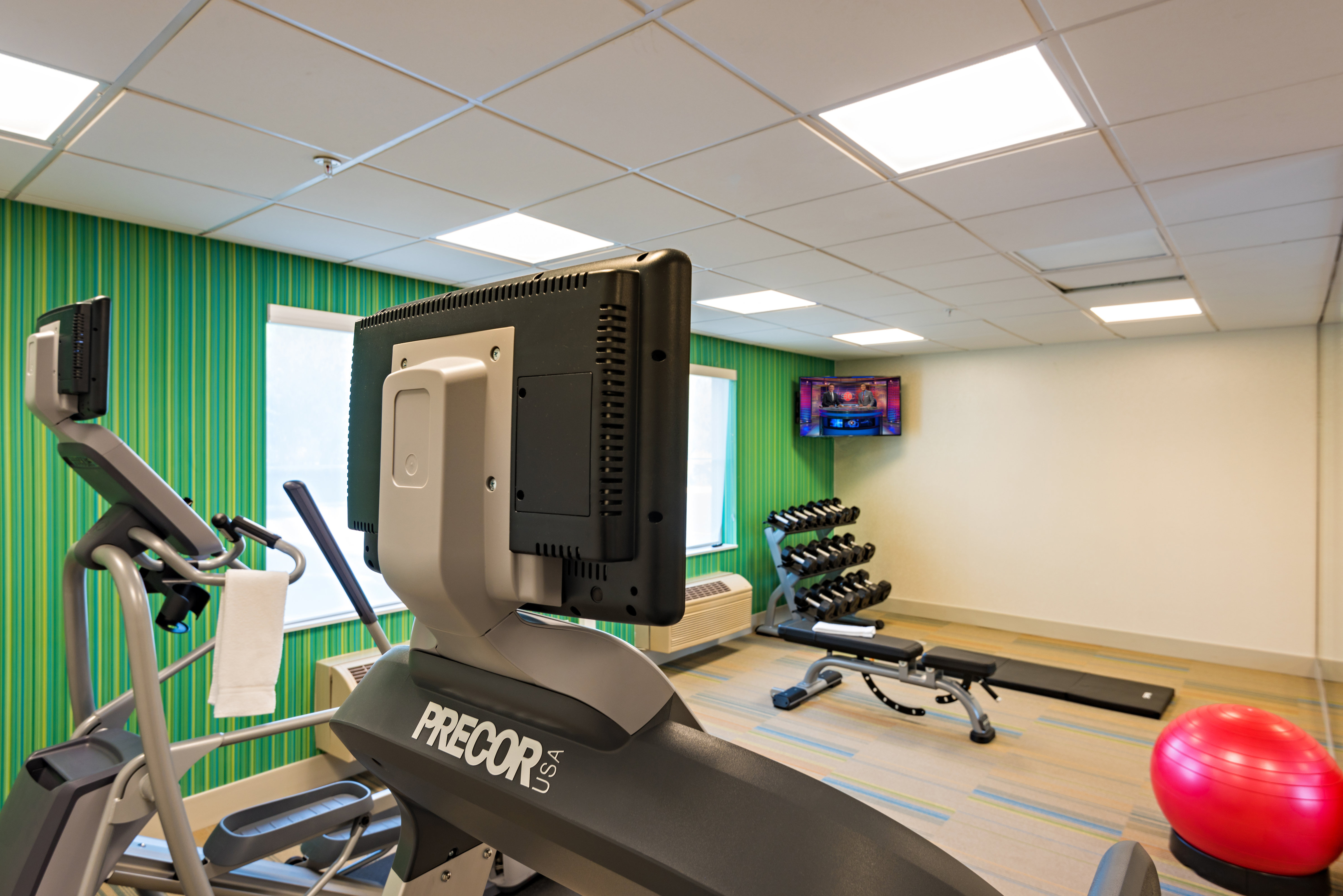 Holiday Inn Express Hotel Suites Peoria North Glendale 41/60
