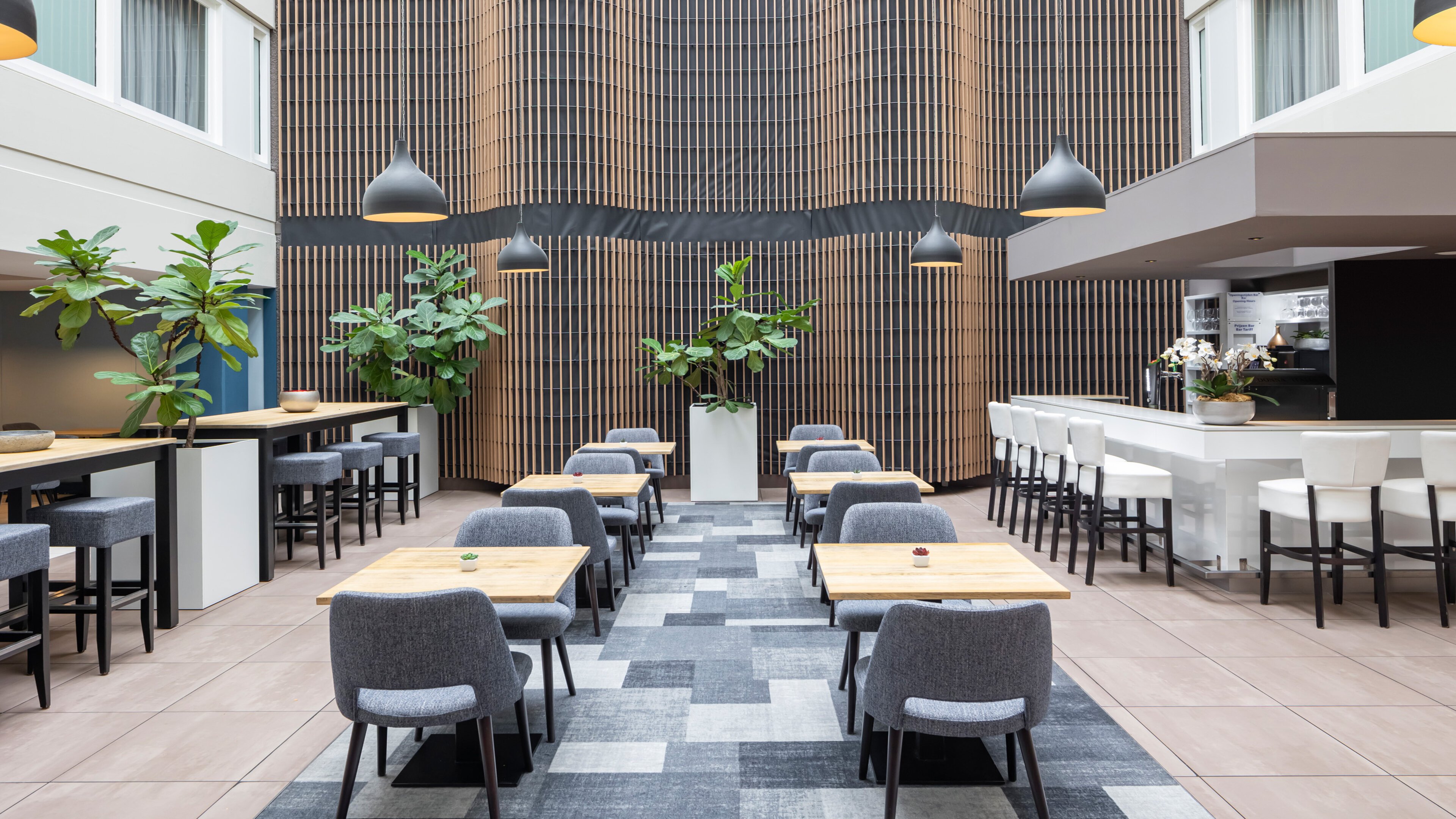 HOLIDAY INN EXPRESS THE HAGUE - PARLIAMENT 49/75