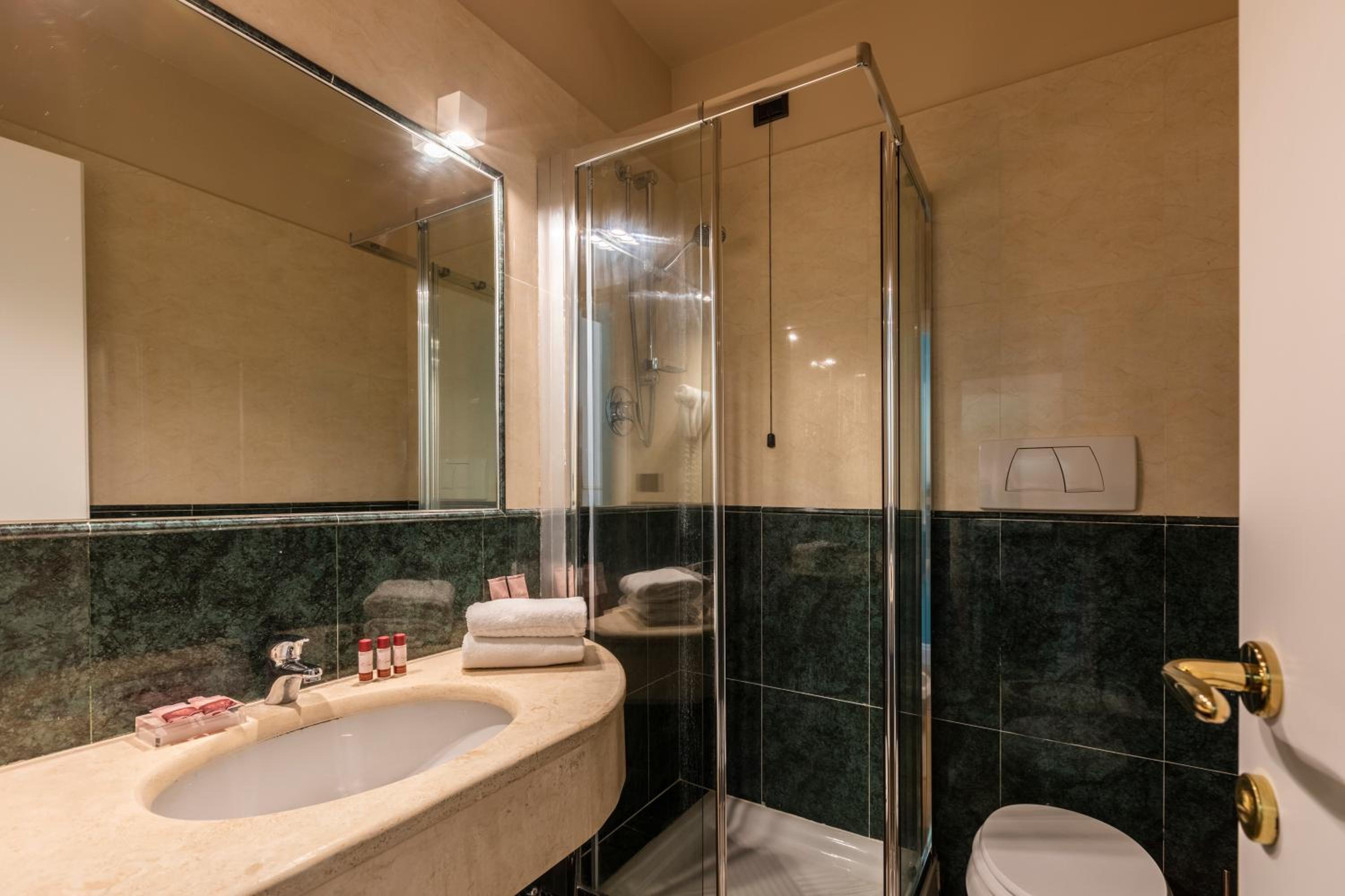 Hotel Coppede 24/25