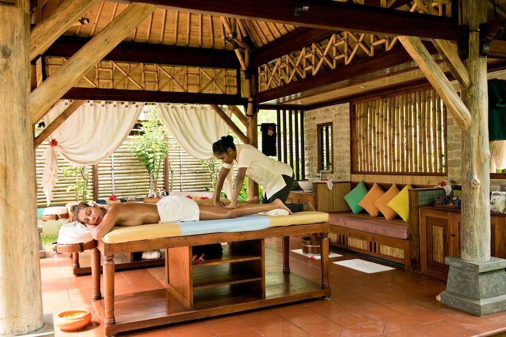 Royal Island Resort and Spa 58/78