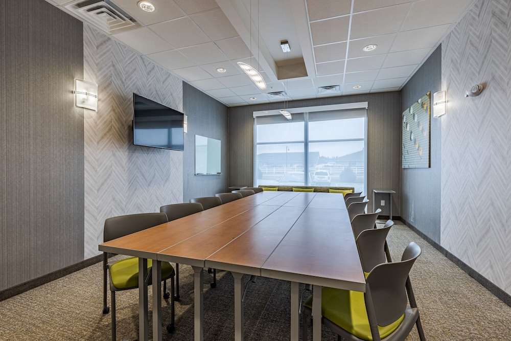 SpringHill Suites Detroit Sterling Heights 30/35