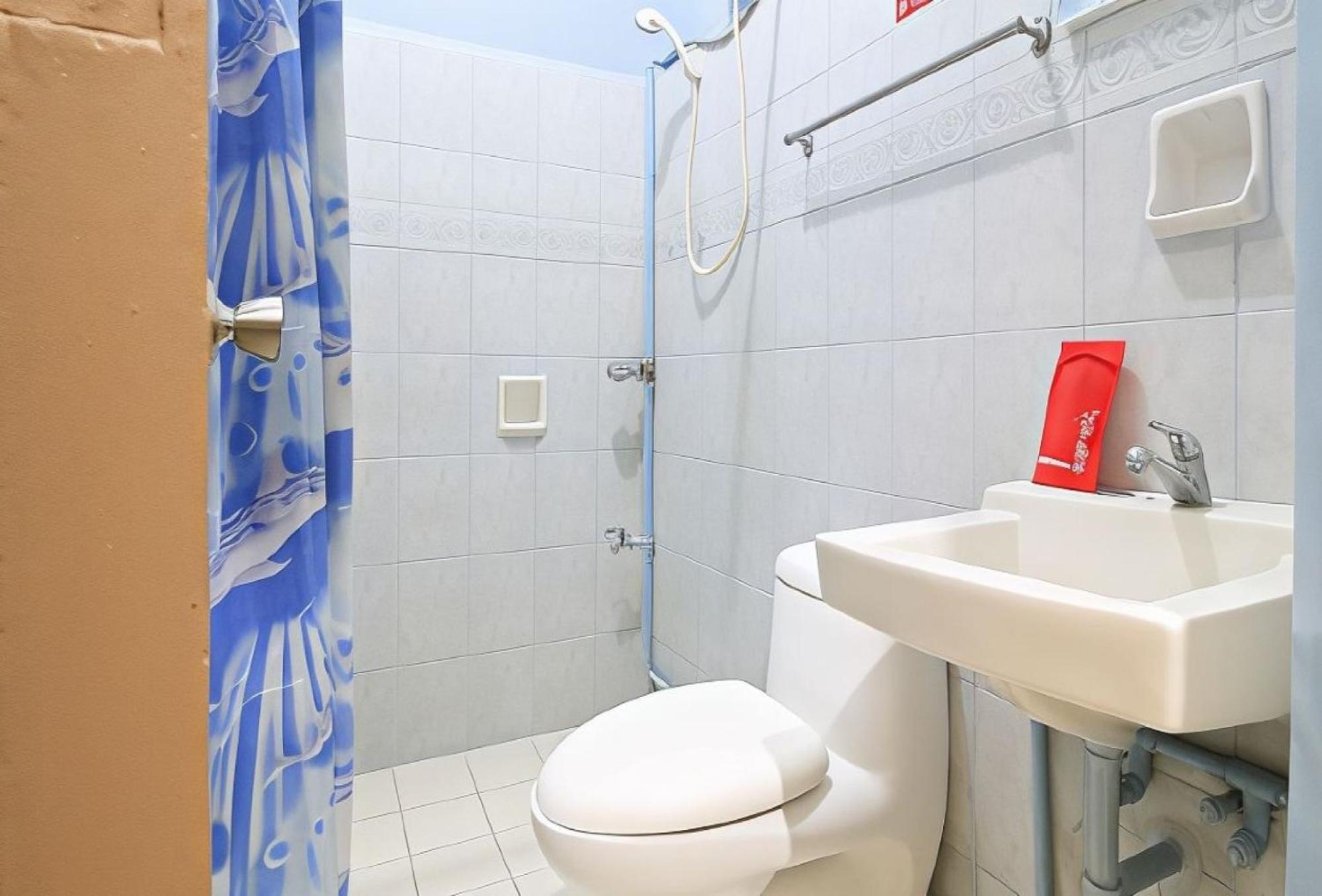 RedDoorz at Bankal Lapulapu 42/46