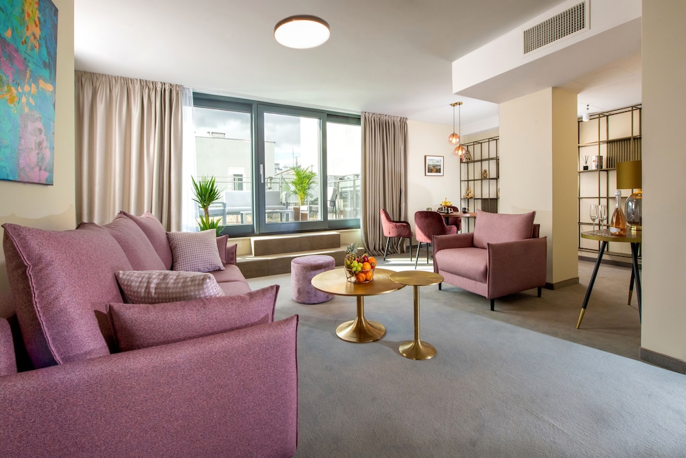 Xerion Hotel 23/50