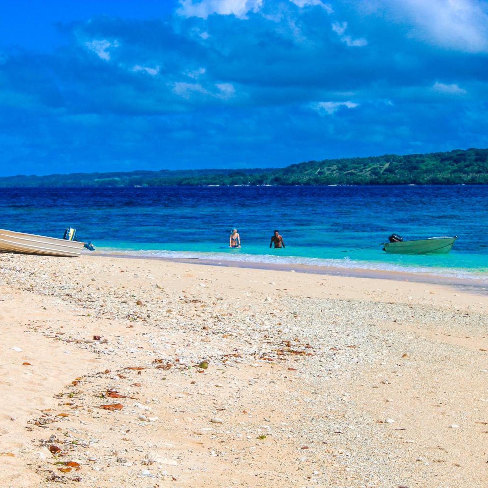 Dany Island Eco Resort 30/50