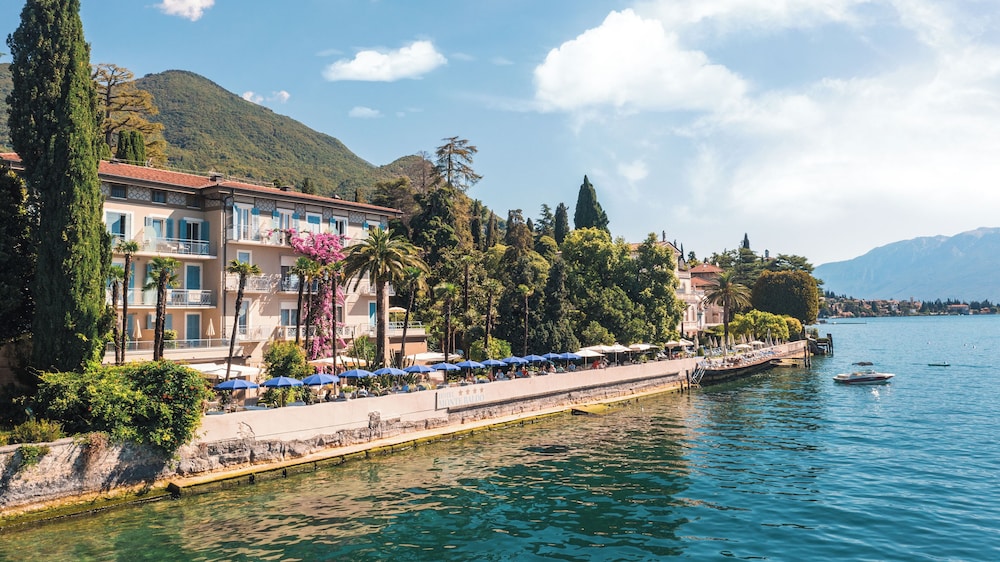 Hotel Monte Baldo and Villa Acquarone 39/49