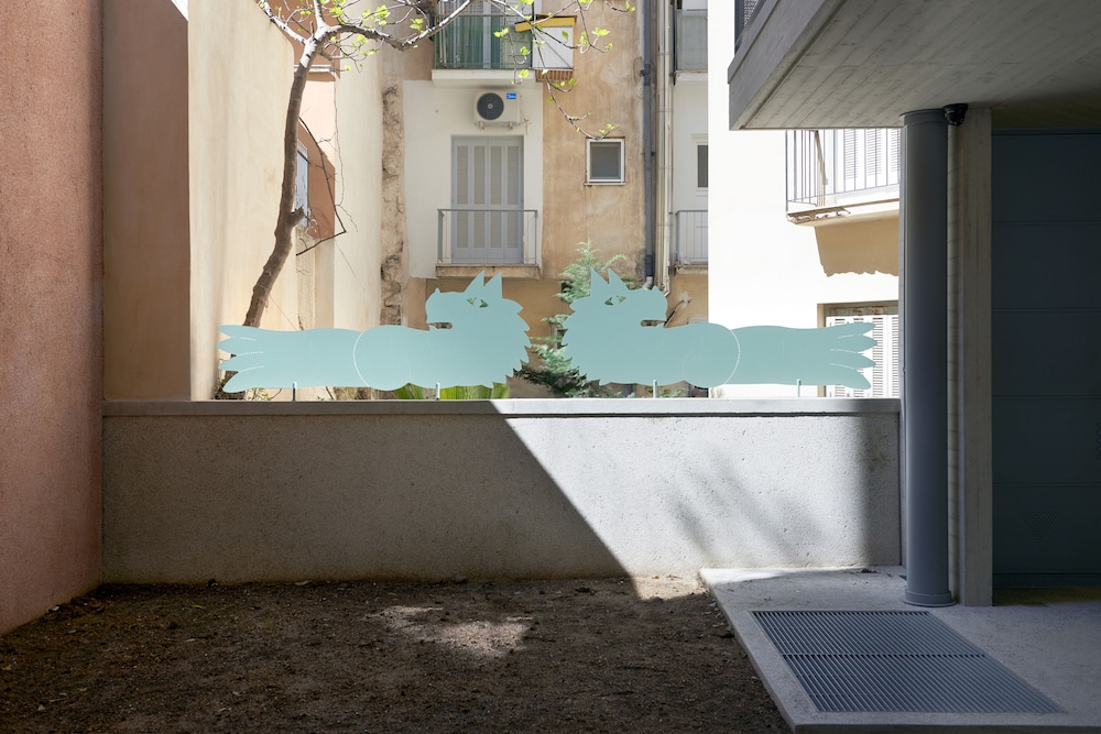 Athens BlueBuilding 12/50