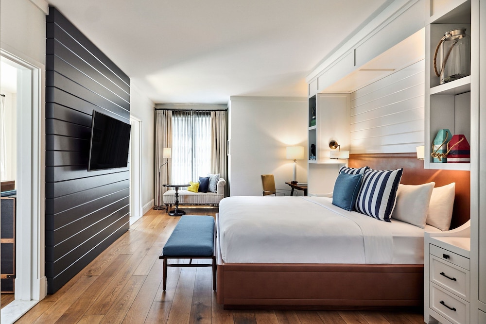 Lido House, Autograph Collection 12/60