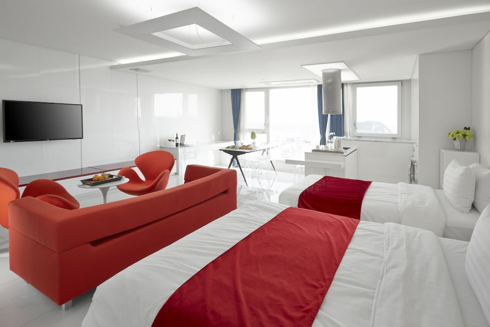 Shin Shin Hotel Jeju Ocean 42/58