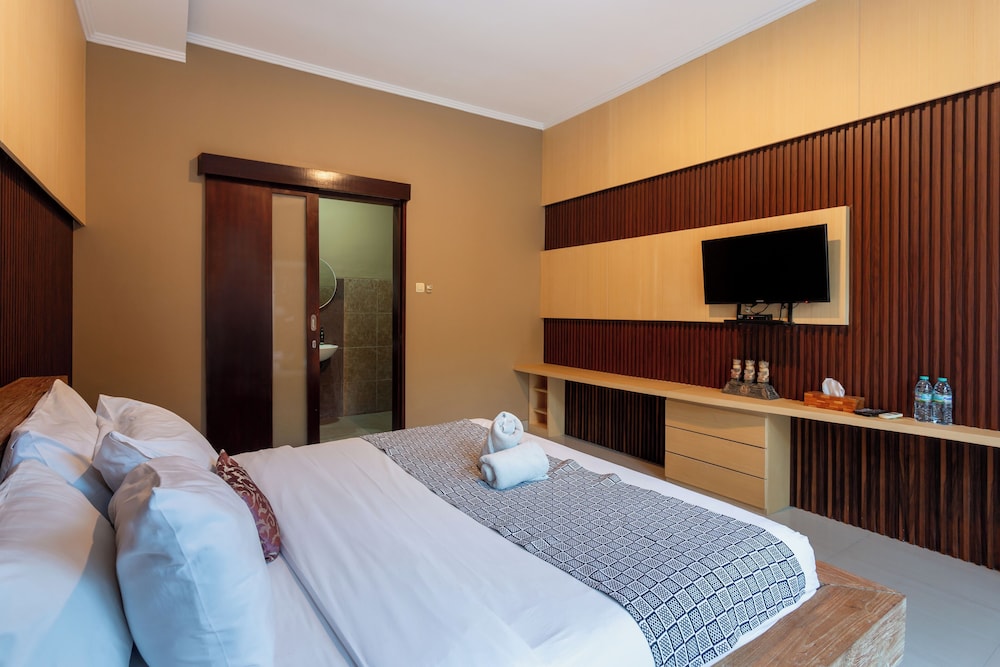 2 Bedrooms, Pool, Villa, 2 Double Beds