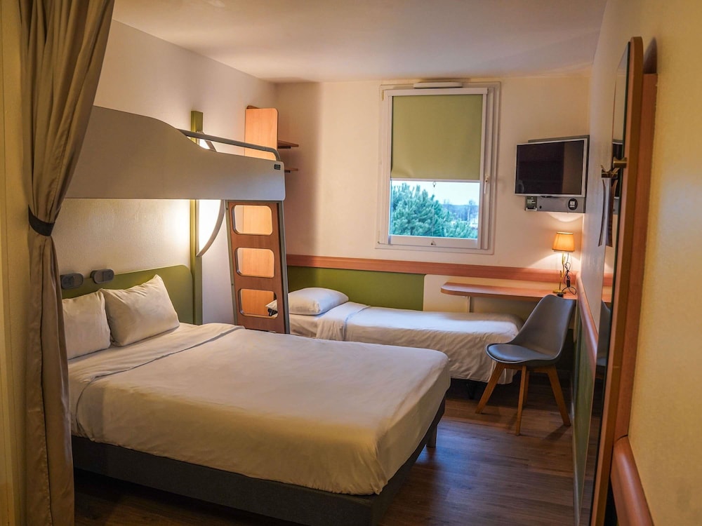 Ibis Budget Bayeux 17/50