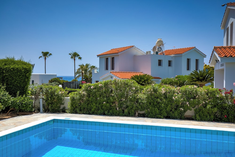 Platzia Beach Villas 28/35