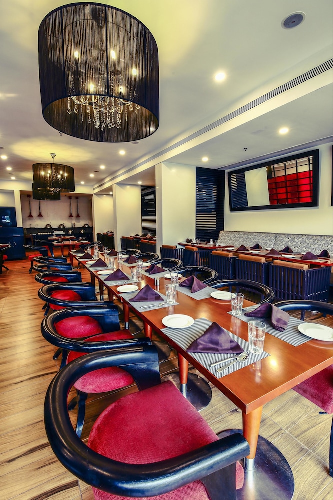 Ebony Boutique Hotel 36/50