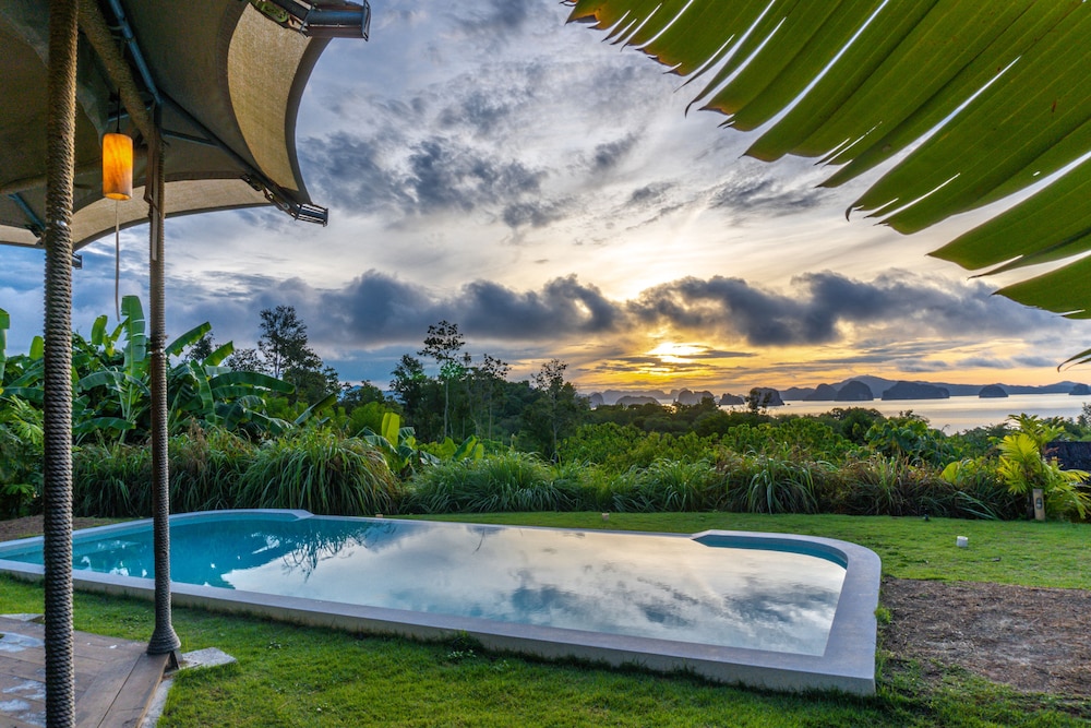 9 Hornbills Tented Camp 18/50