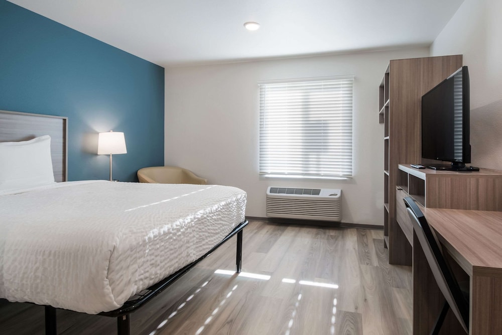 Room, Queen Bed, Accessible