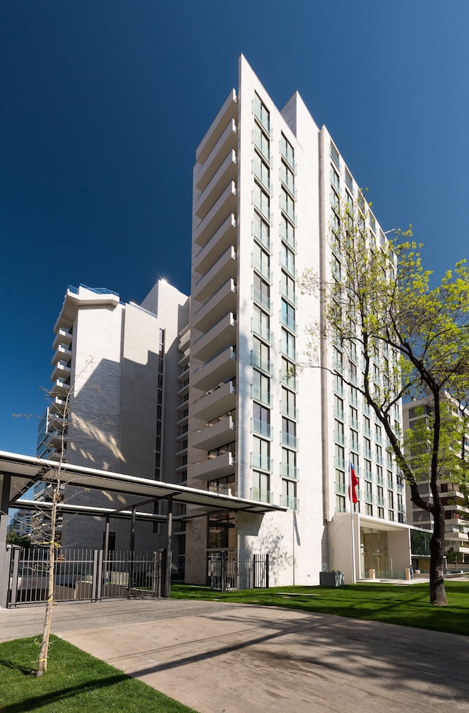 Zip Apartments 26/30