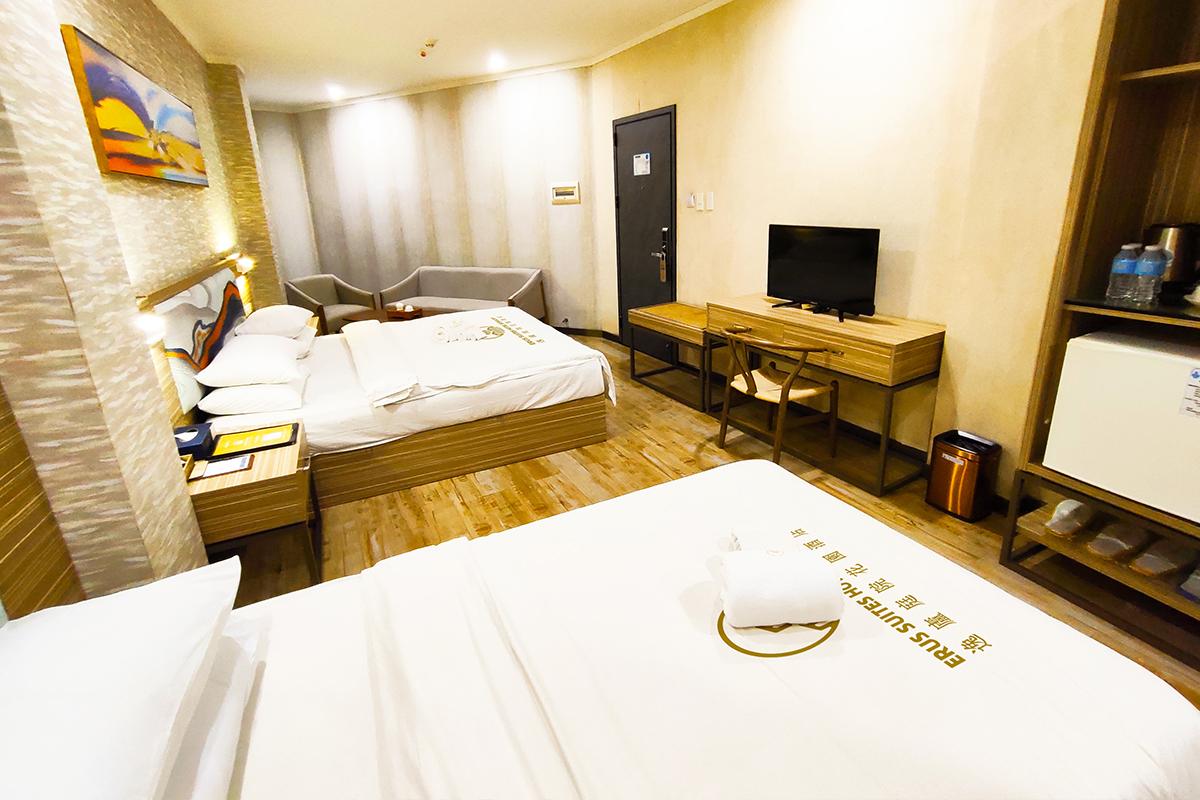 غرفة عائلية بسرير كينج وسرير فردي، Erus Suites Hotel 2/2