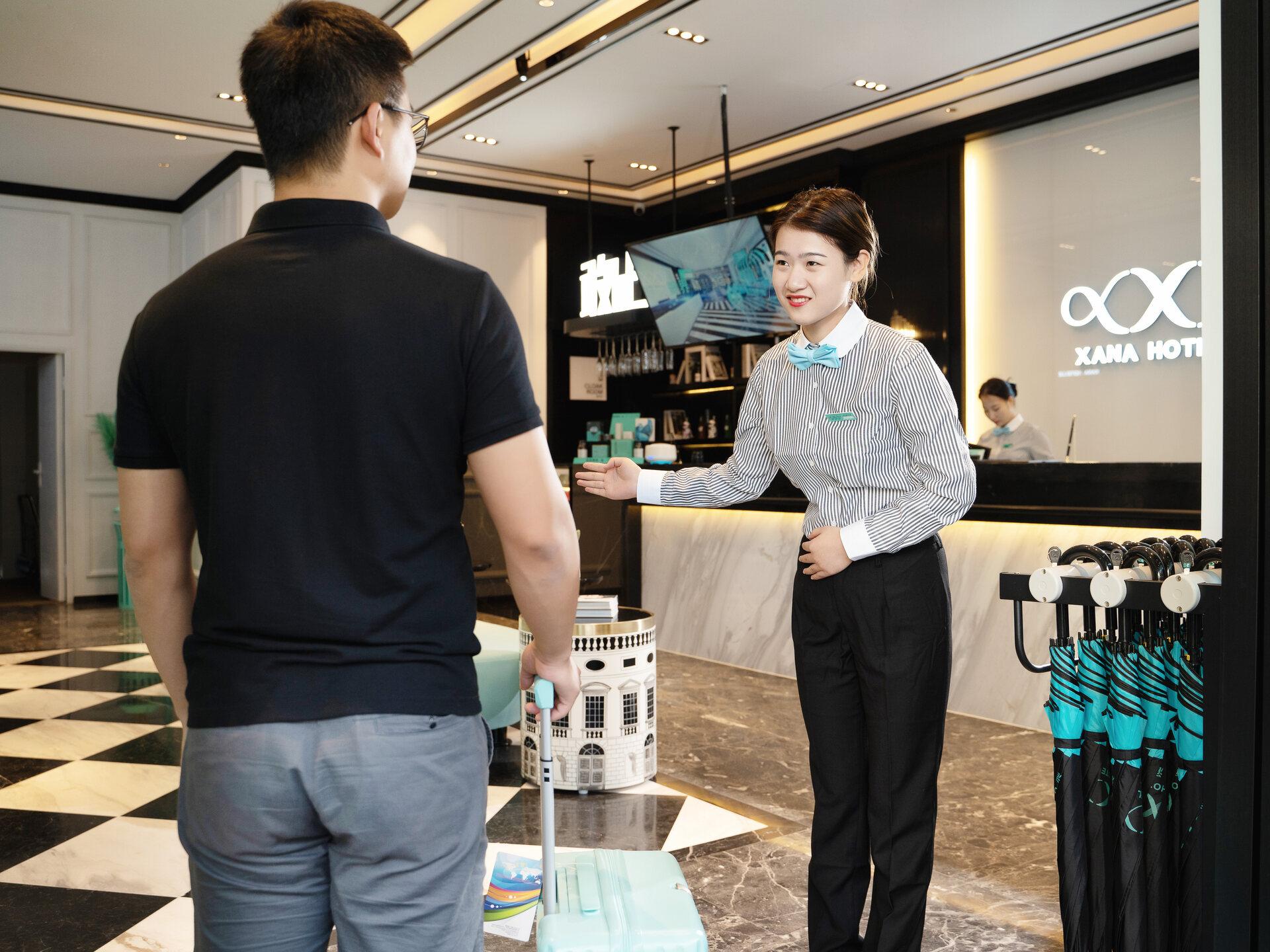 Xana Hotelle (Longhua one city center of Shenzhen North Railway Station) 40/41