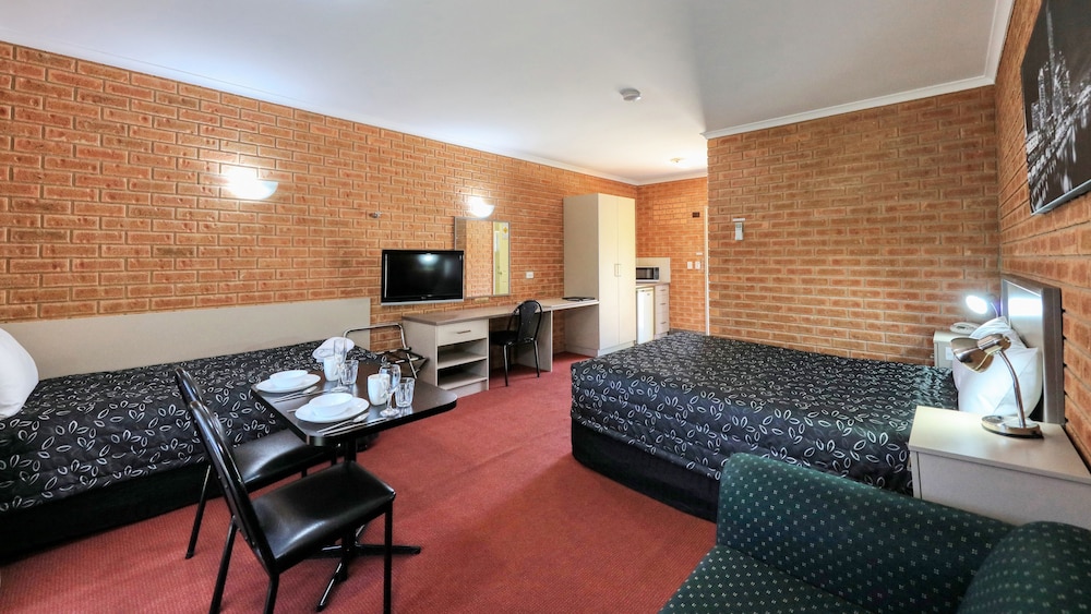 Glider City Motel Benalla 40/59