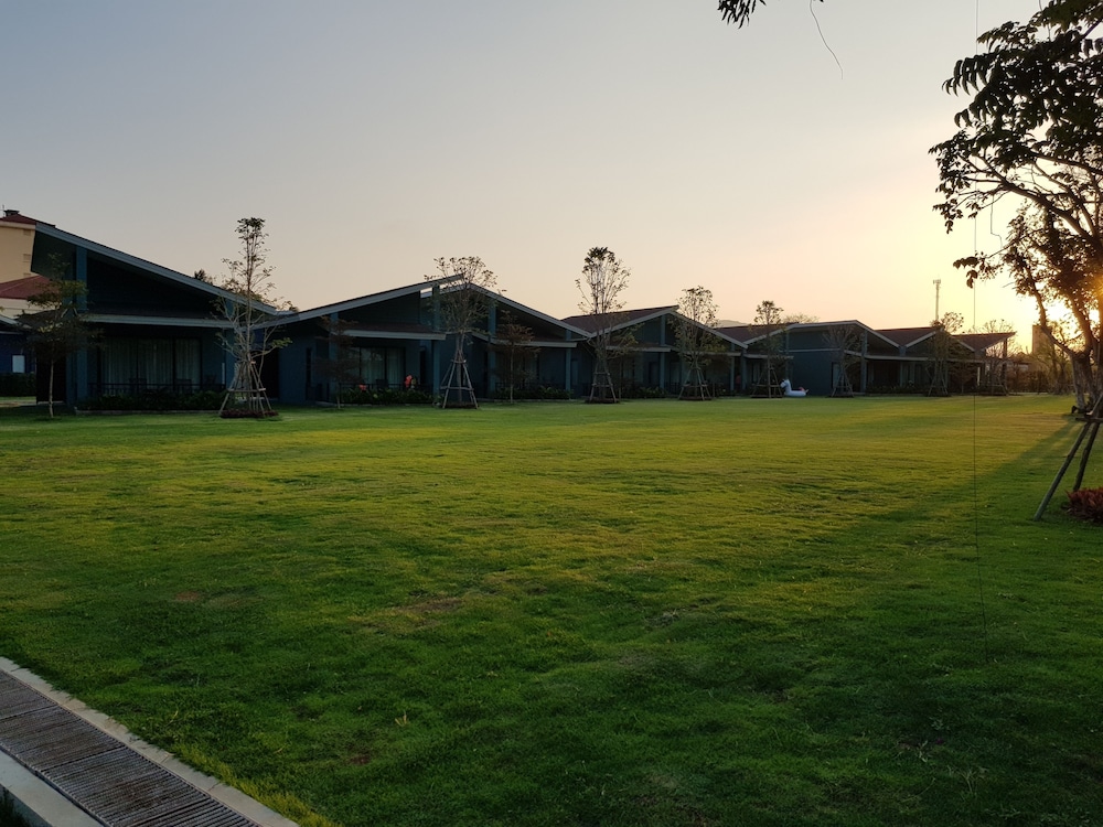 Coral Tree Villa Huahin 63/72