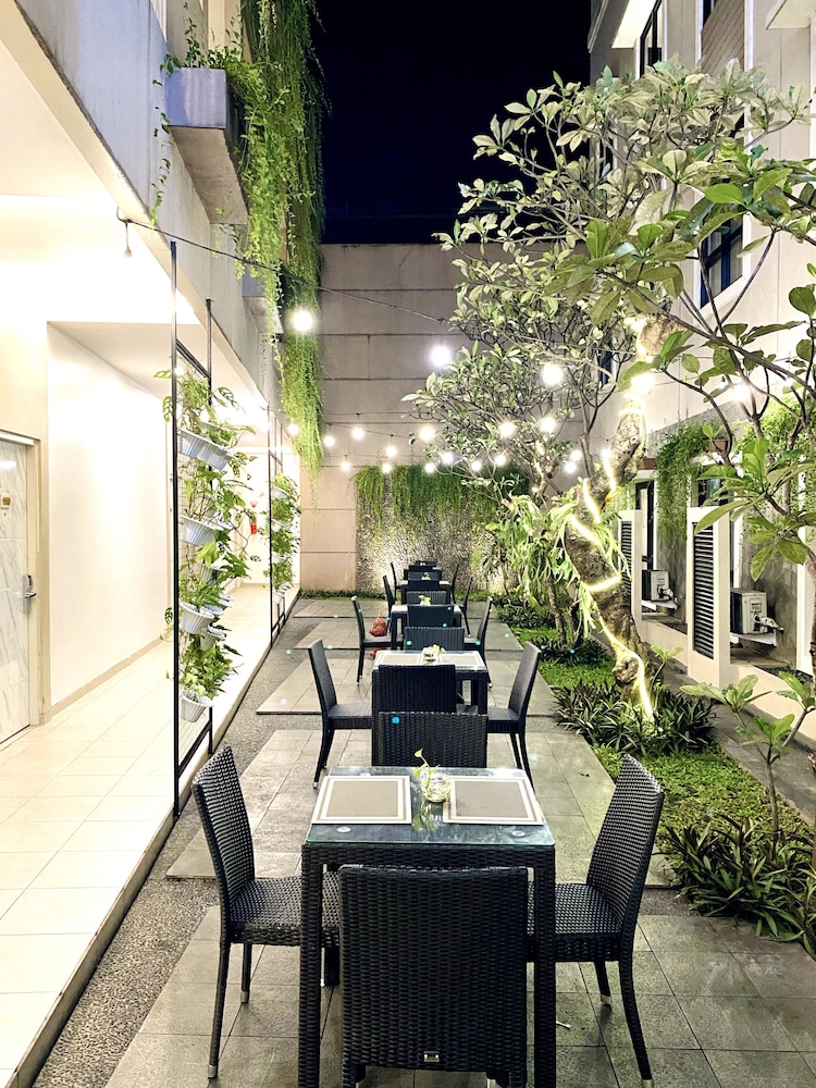Grand Malioboro Yogyakarta Hotel 33/45