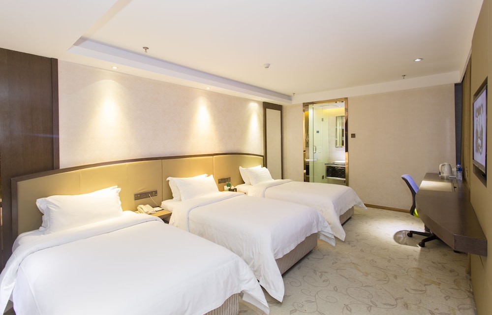 Kaiserdom Hotel Huayue 33/50