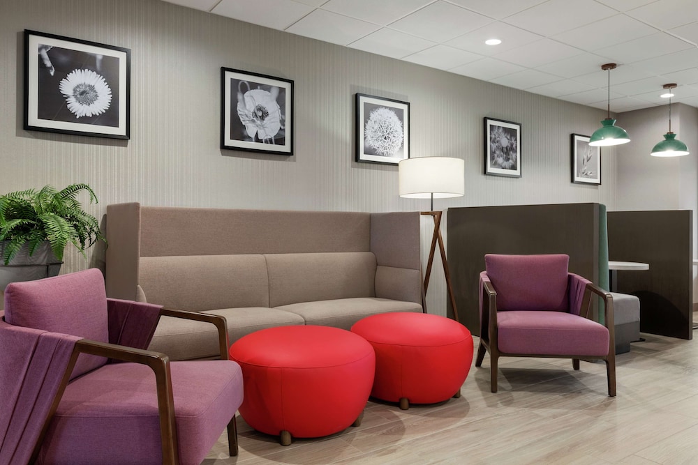Hampton Inn & Suites Houston-Cypress Station 21/29