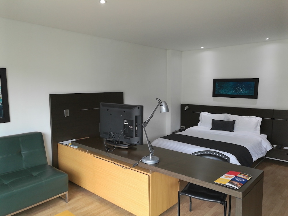 Hotel Sky Medellin 31/55
