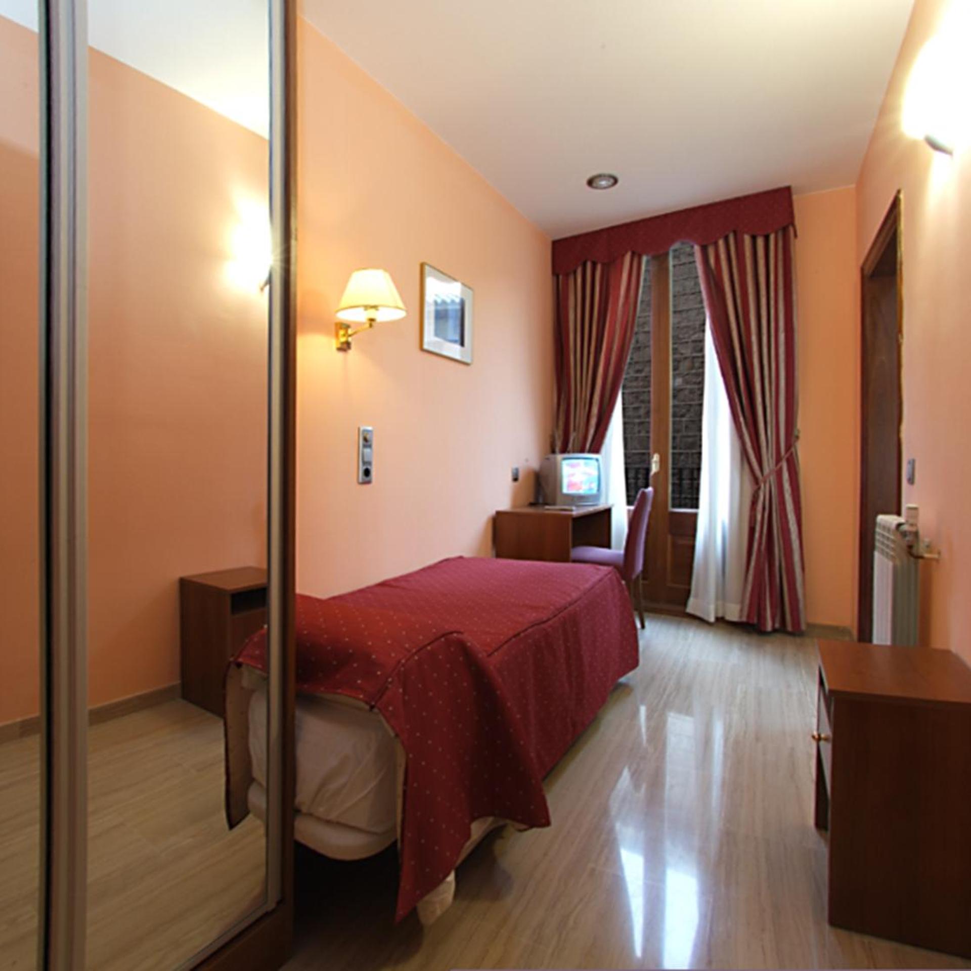 غرفة مفردة، Alba Hotel 5/14