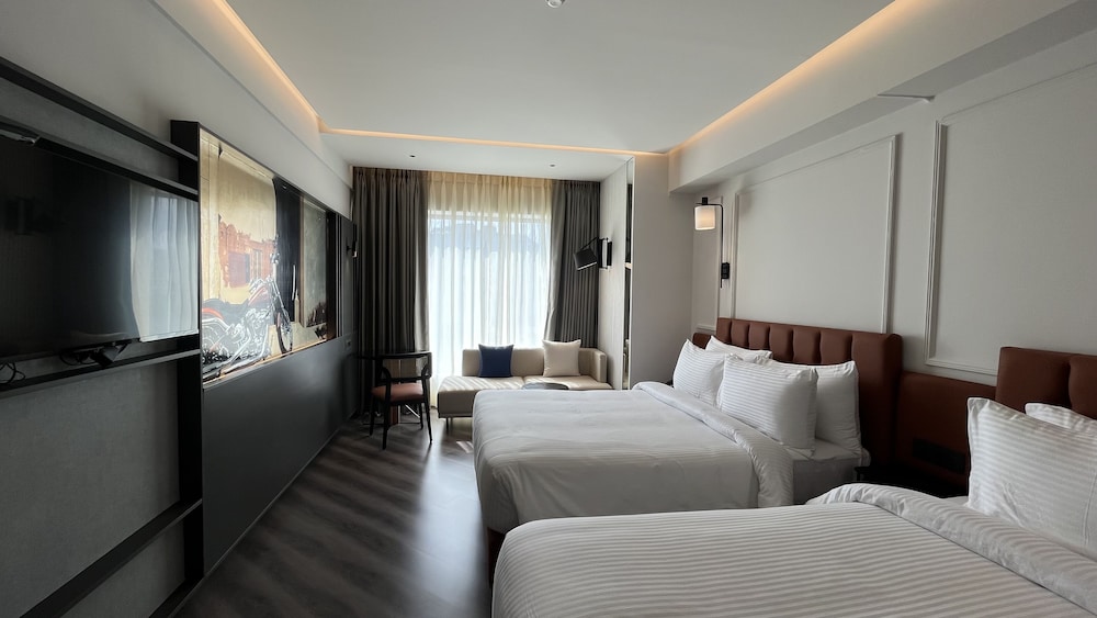 Ramada Encore by Wyndham Indore Nipania 9/44
