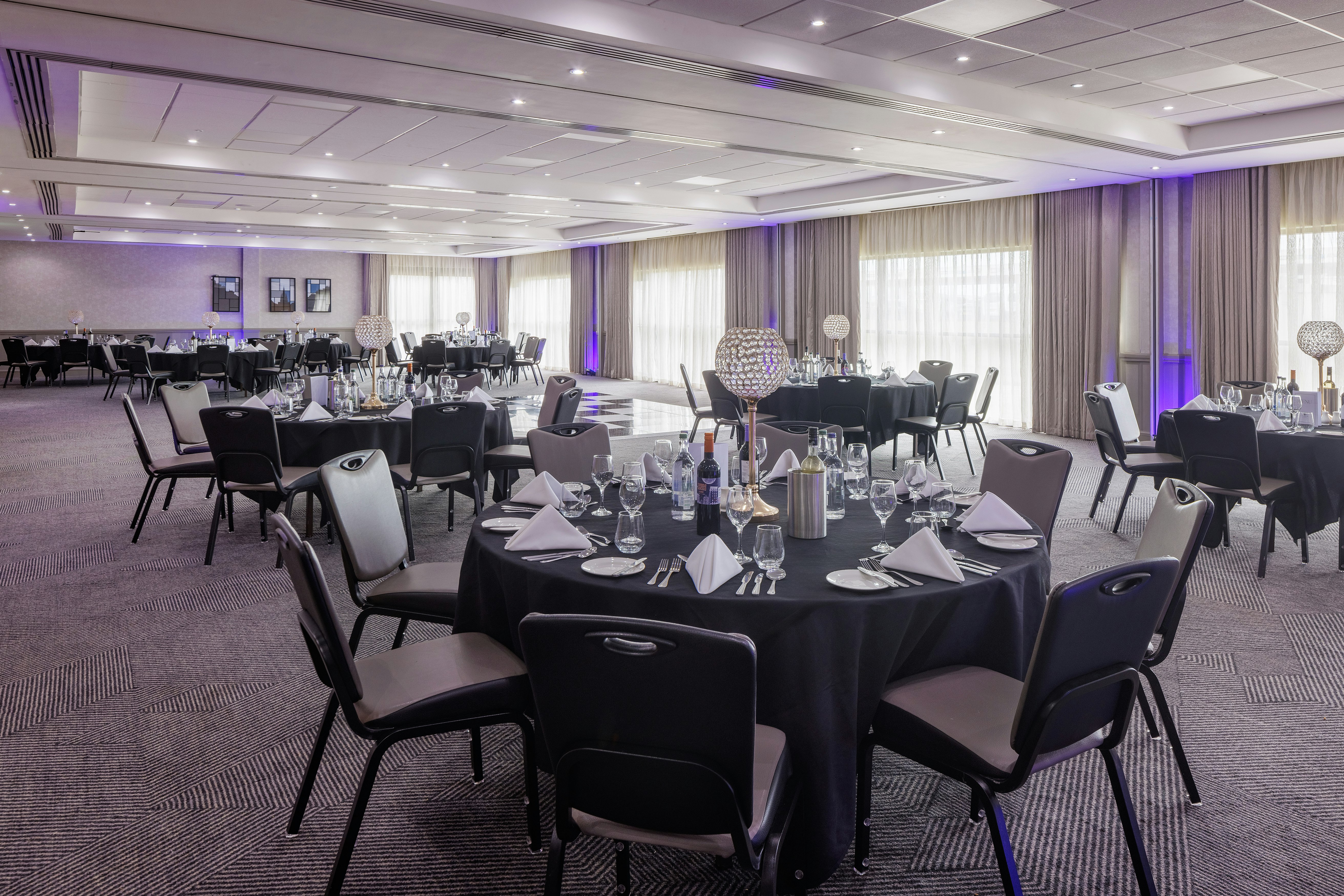 Doubletree By Hilton Edinburgh Airport 81/84