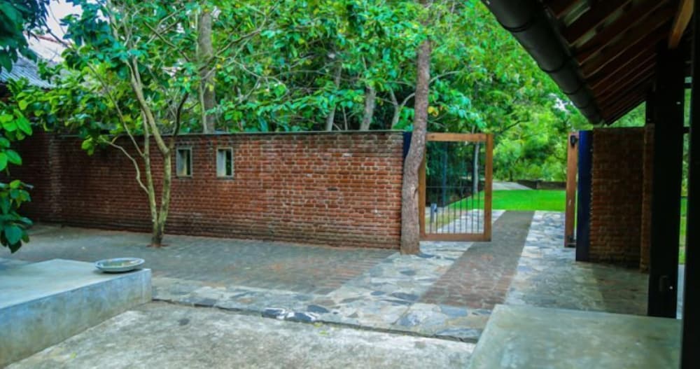 Mankada Resort 11/13