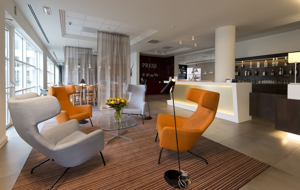 Holiday Inn Express Antwerp City North 44/76