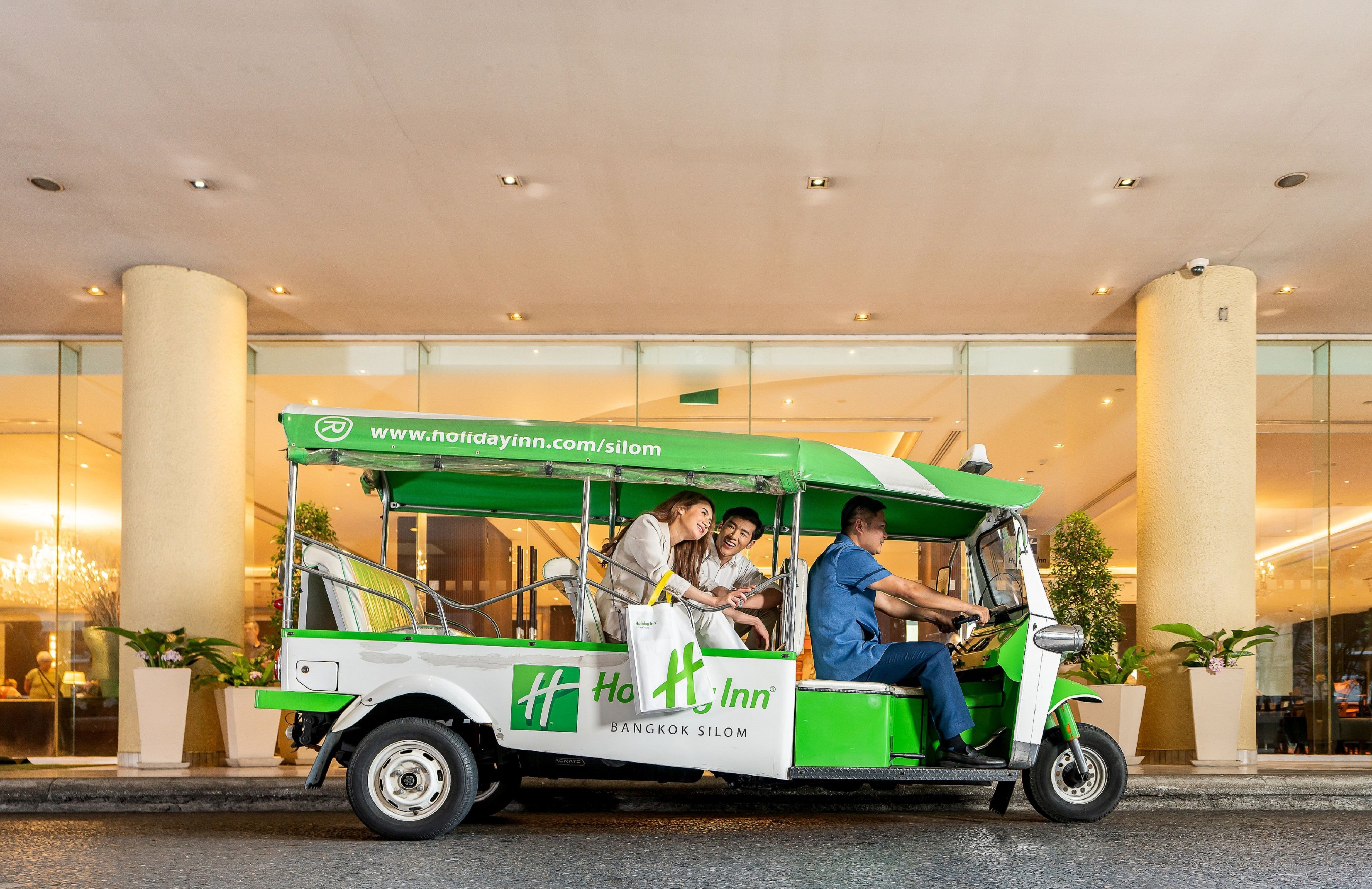 Holiday Inn Bangkok Silom 68/74