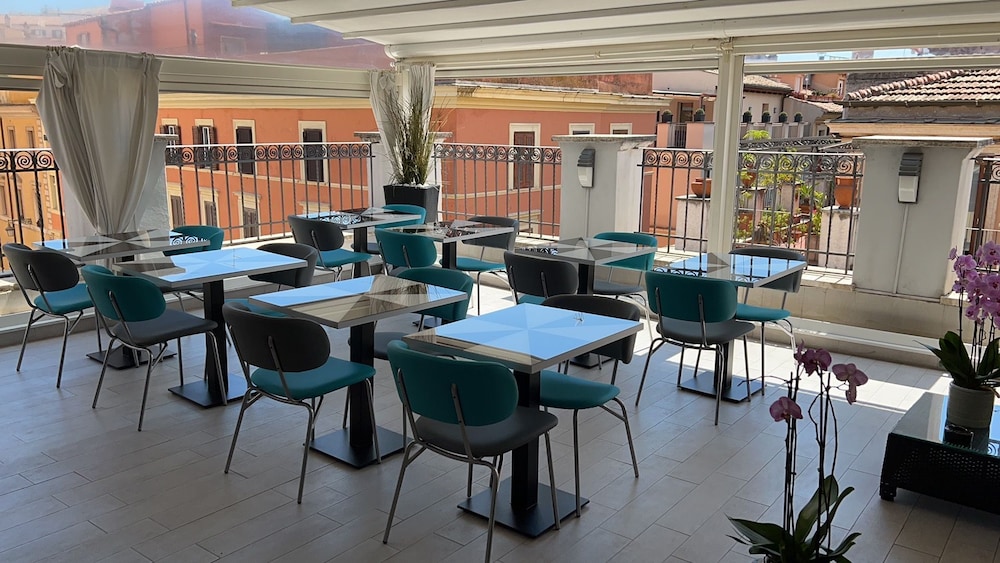 Relais Trevi 95 Boutique Hotel 59/74