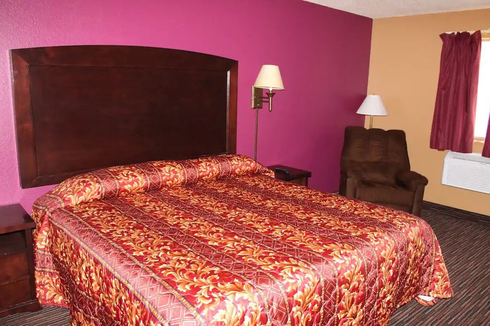 Coratel Inn & Suites Stillwater 13/47