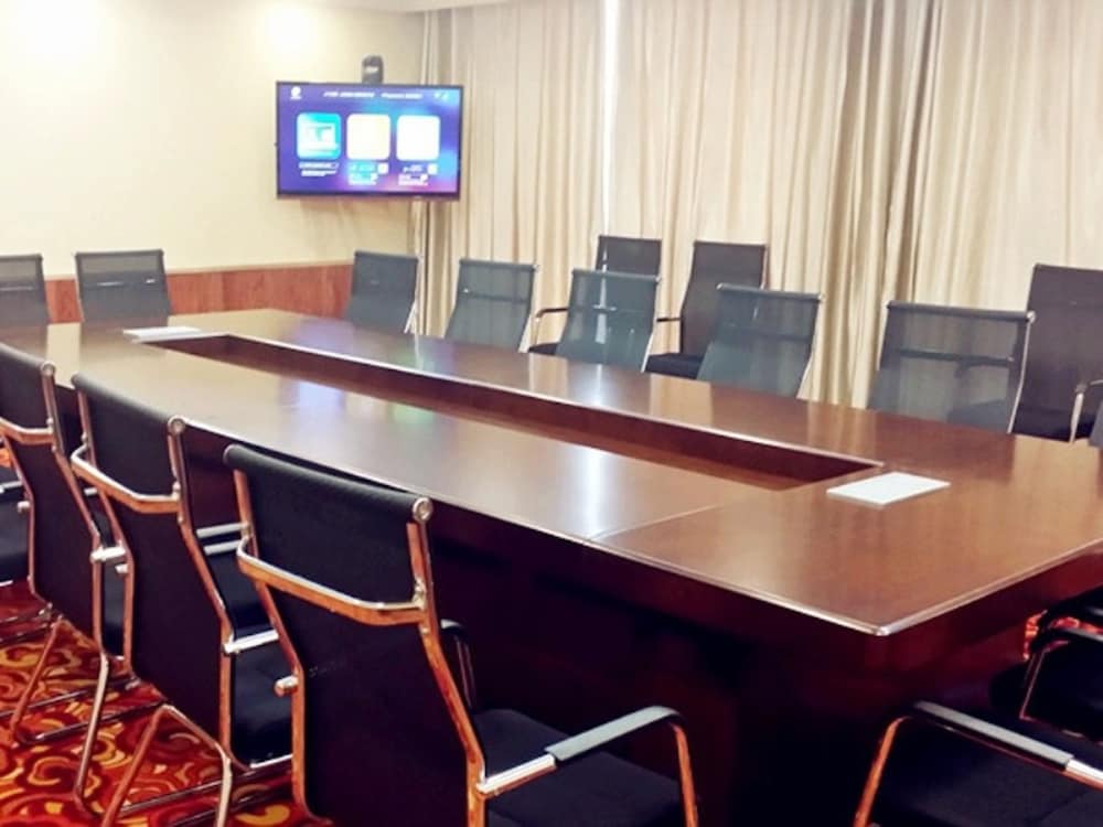 GREENTREE INN XUZHOU HIGH SPEED RAILWAY ZHANQIAN SQUARE HOTEL 32/39
