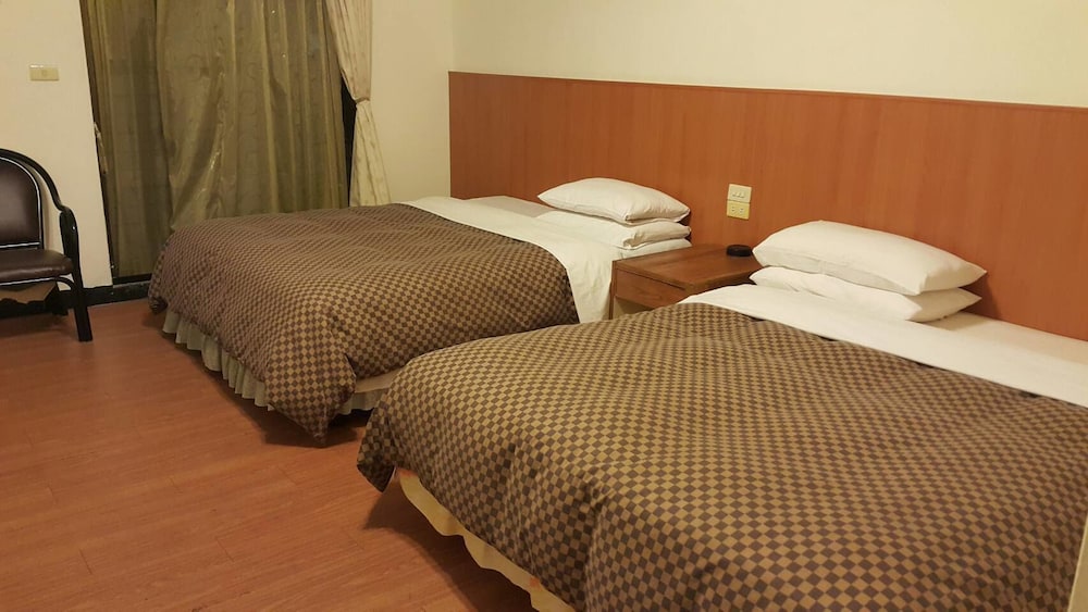 Yi-Sian Hot Spring Hotel 7/20