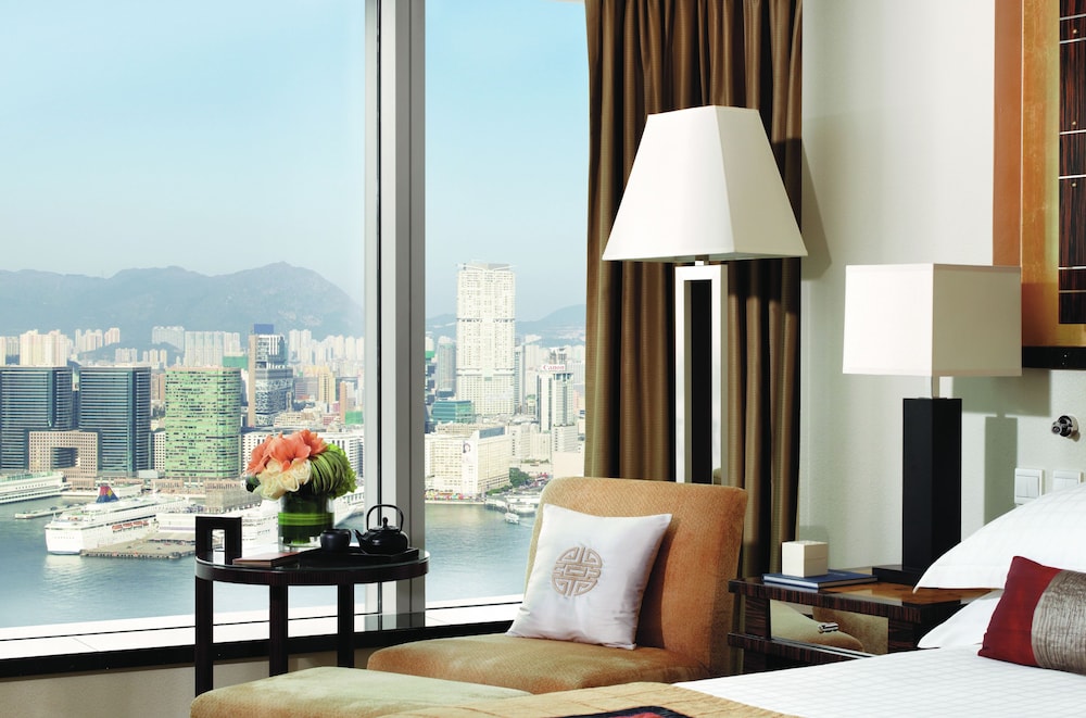 Four Seasons Hotel Hong Kong 27/76