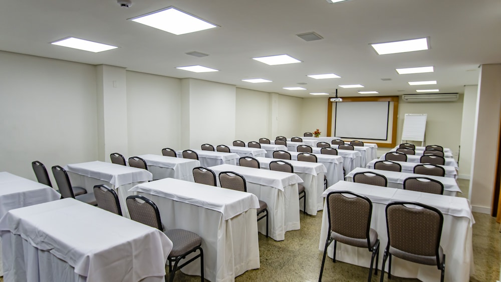 Hotel Beira Mar 36/45