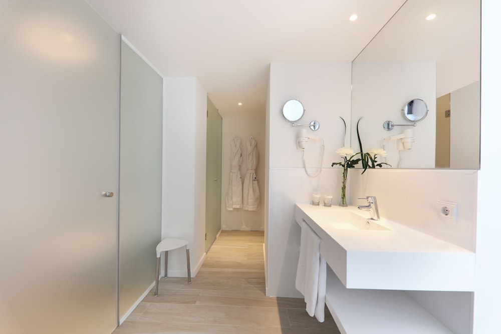 Iberostar Waves Bahia de Palma - Adults Only 37/38