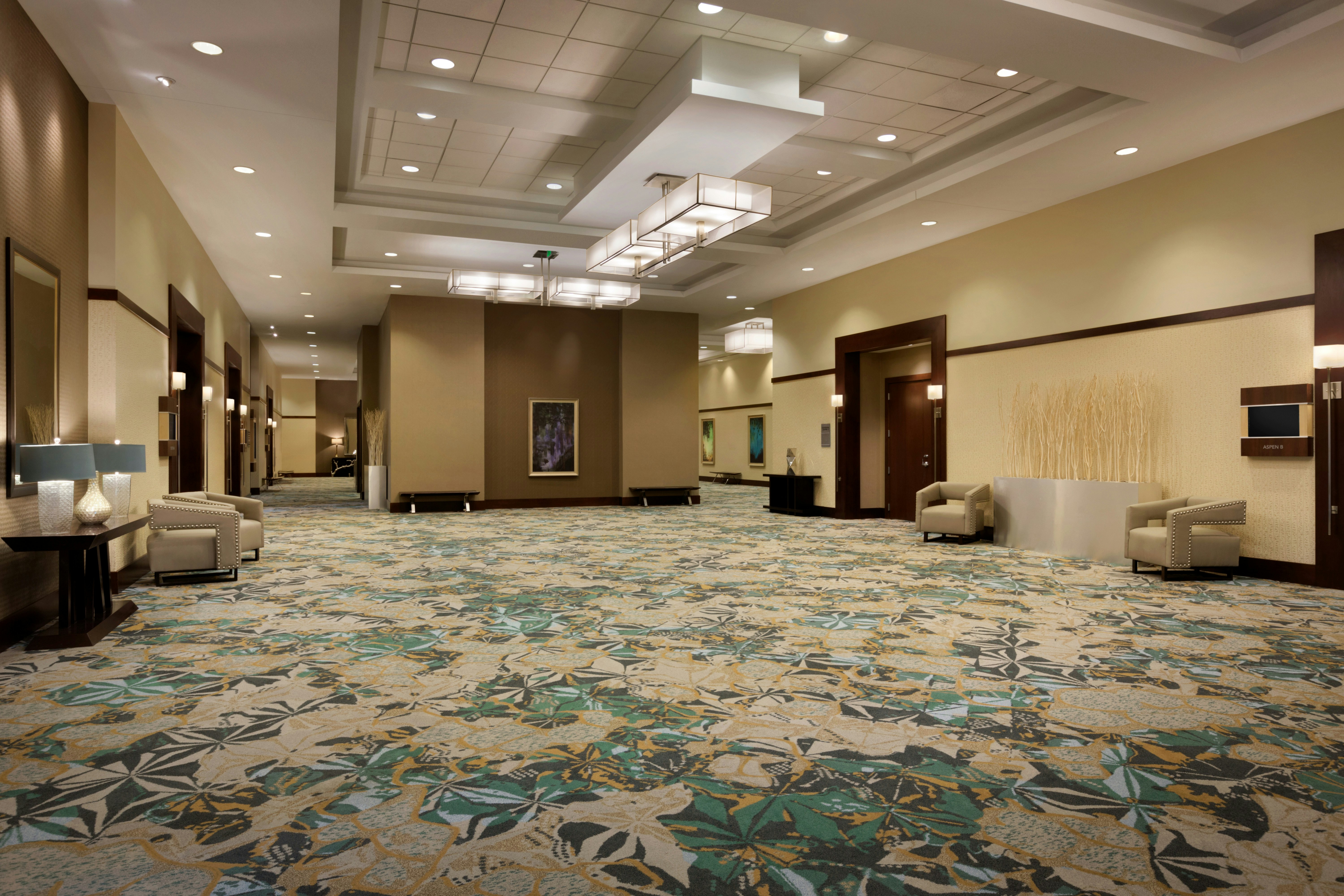 Embassy Suites By Hilton Denver Downtown Convention Center 13/67