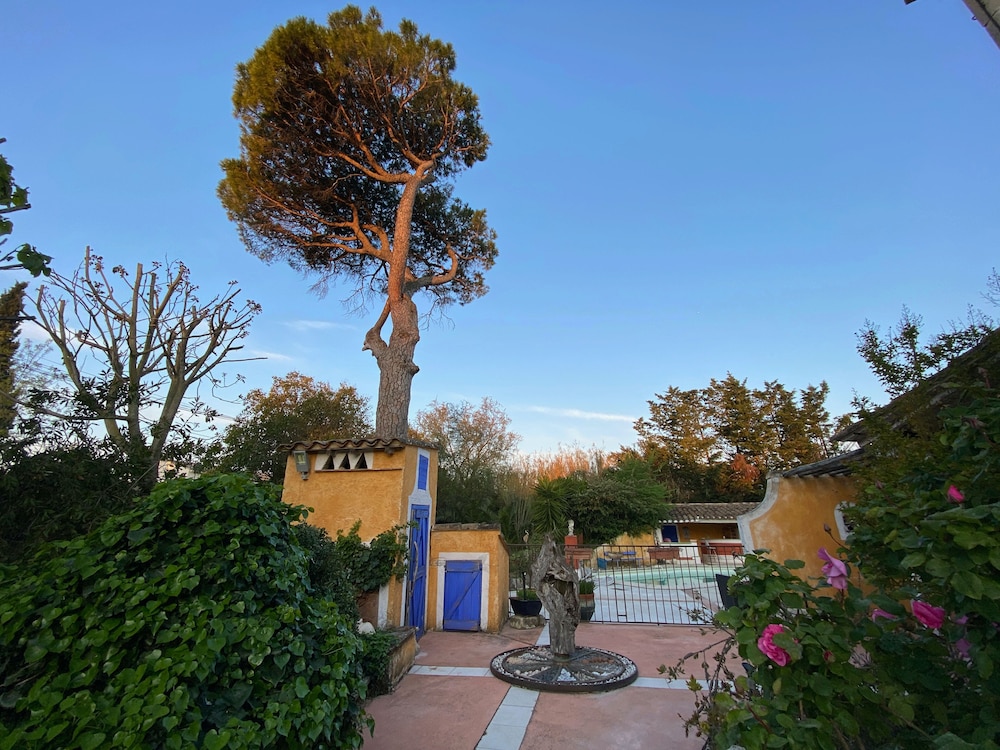 Le Clos De L'isle 31/45