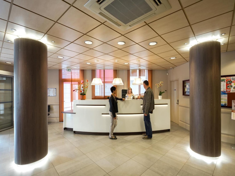 Hotel Saint Georges Lourdes Pyrenees (Avril 2026) 8/69