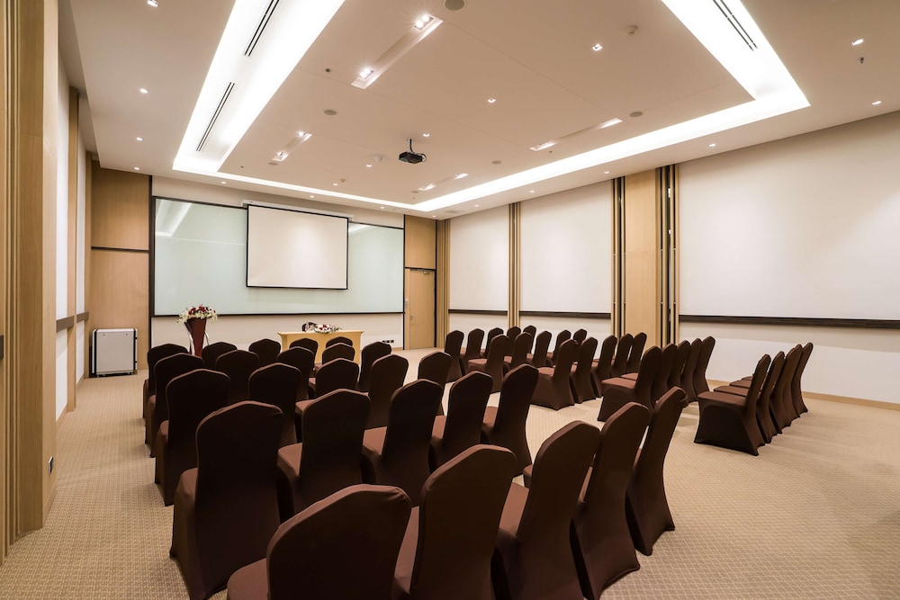 Best Western Plus Wanda Grand Hotel 51/62
