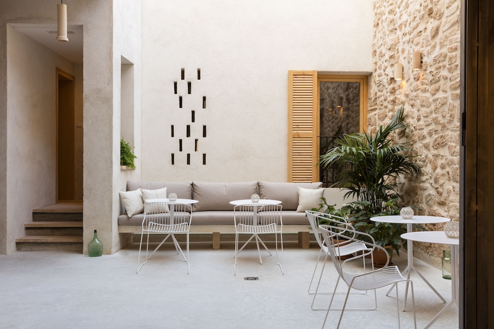 ARA Alcudia Adults Only 5/50