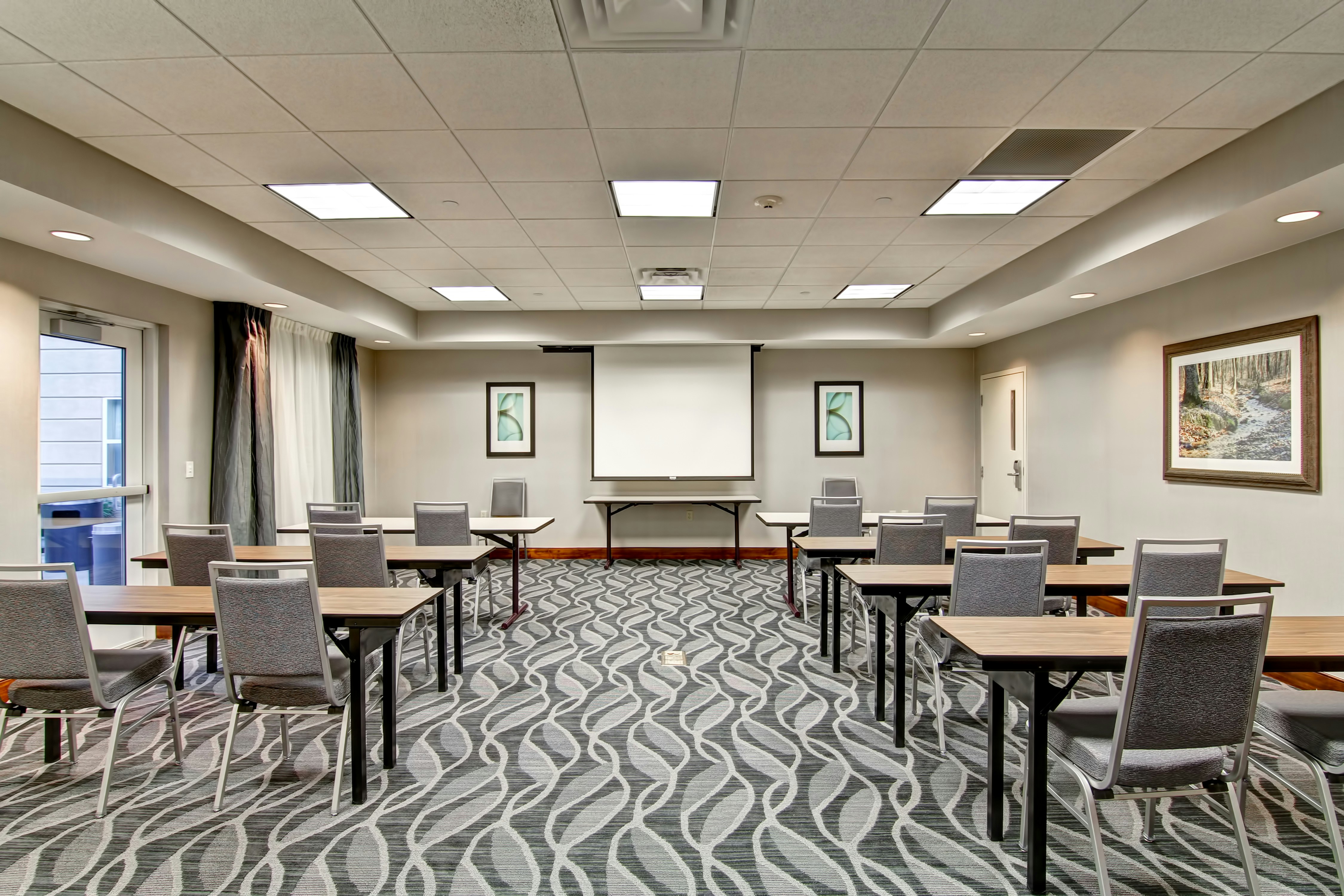 Homewood Suites By Hilton Bentonville-Rogers 22/27