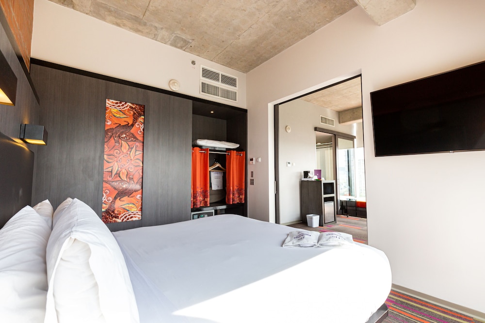 Hotel Guadalajara Country Club by HNF 16/49