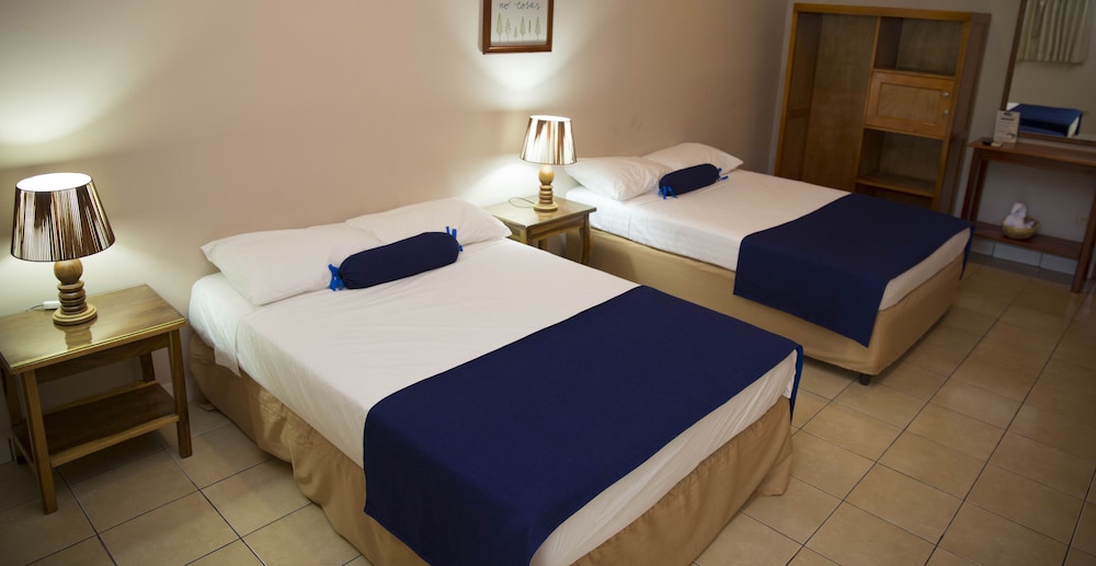 Xolotlan Hotel 12/74