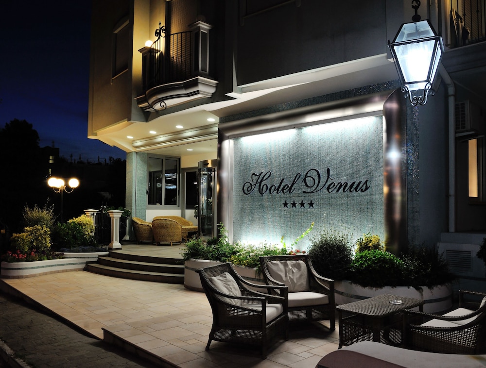 Hotel Venus 23/46