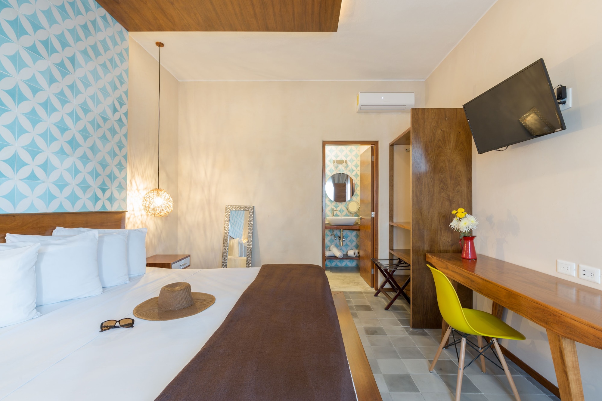 جناح فاخر بسرير كينج مع أريكة، Quinta Margarita Suites 3/7